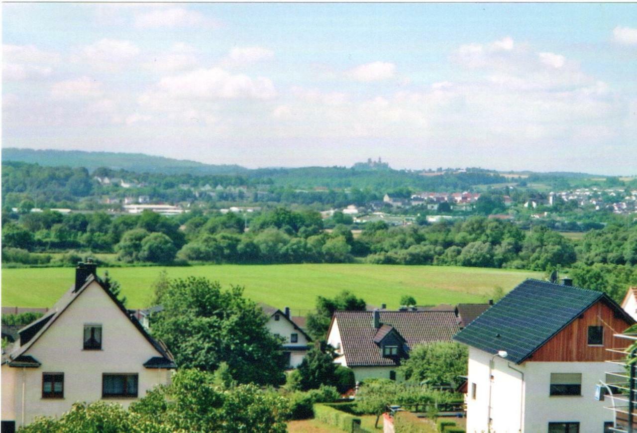 Ferienwohnung Büttner Solms-Oberbiel Exterior foto